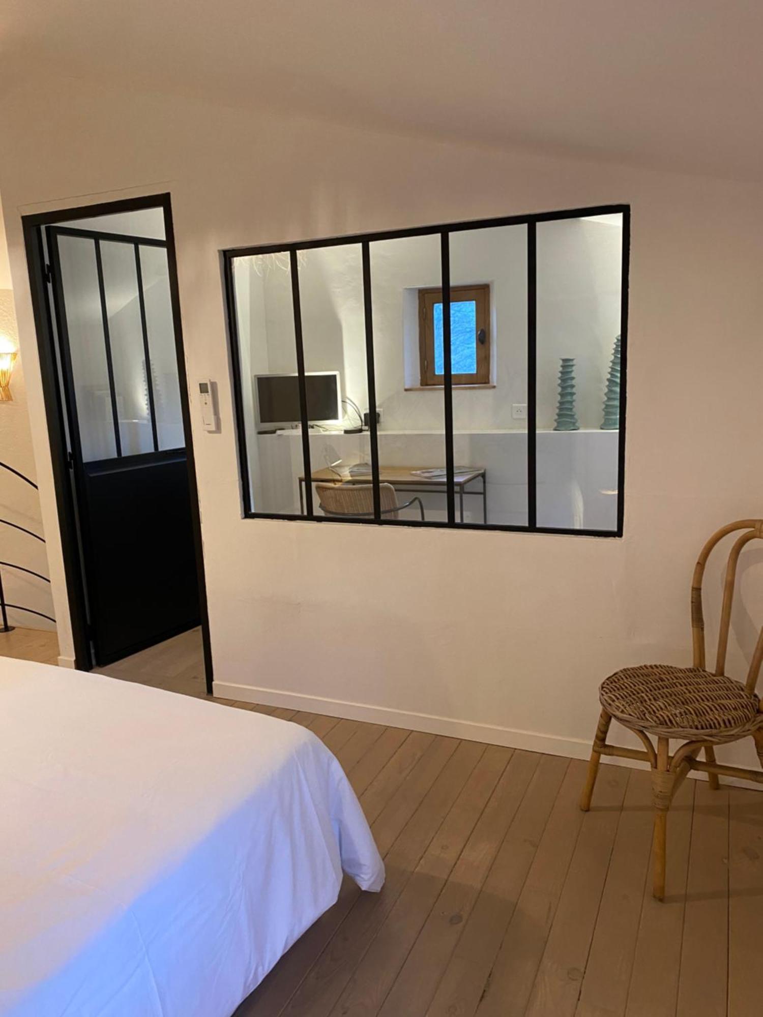 Maison Au Coeur Du Village Le Plan-de-la-Tour Экстерьер фото